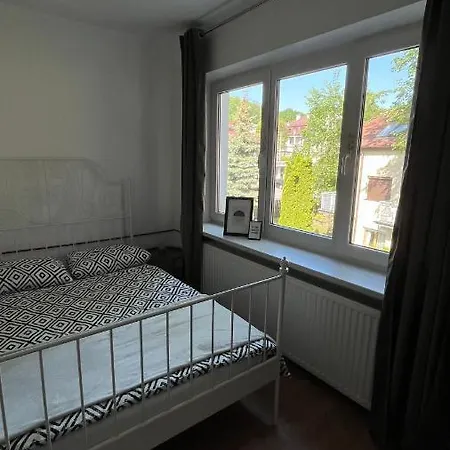 Habitación en casa particular Comfy, And Small In *