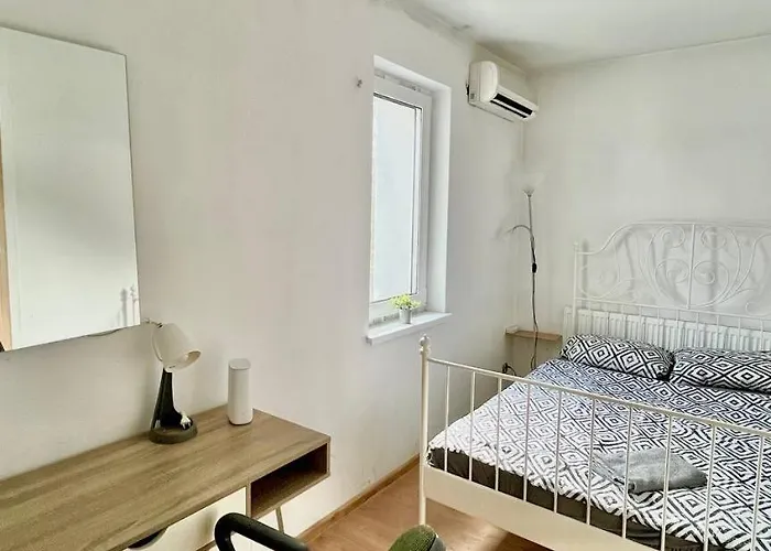 Pansiyon Comfy, And Small In Krakow